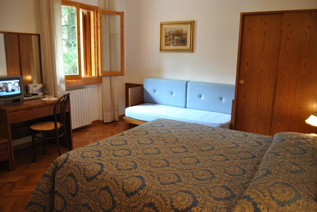 Hotel Archimede Reggello Zimmer foto